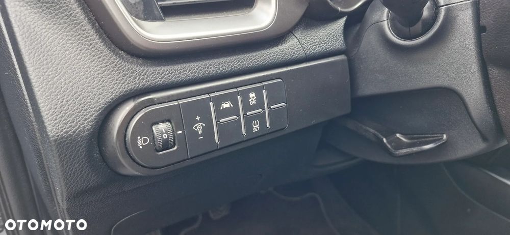Kia Ceed 1.0 T-GDI L Business Line Plus - 25