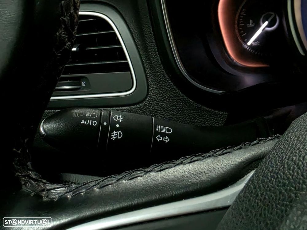 Renault Koleos 2.0 dCi Intens X-Tronic - 17