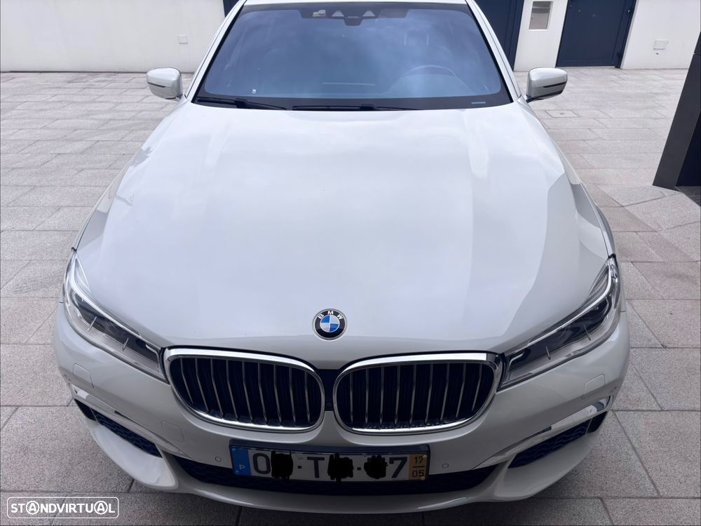 BMW 730 d Pack M - 1