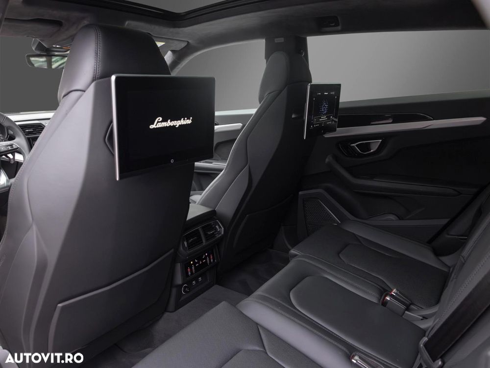 Lamborghini URUS - 2