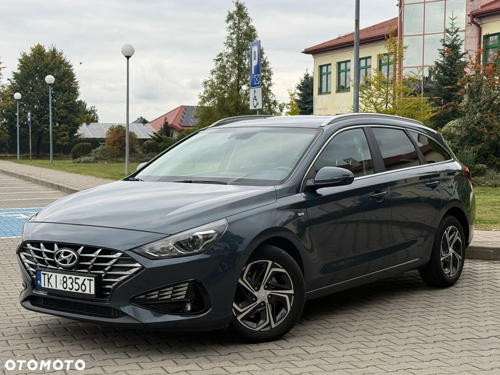 Hyundai i30 1.5 T-GDI 48V Comfort DCT - 17