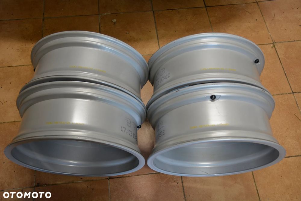 4x Felga aluminiowa Audi  7.0" x 19" 5x112 ET 43 - 11
