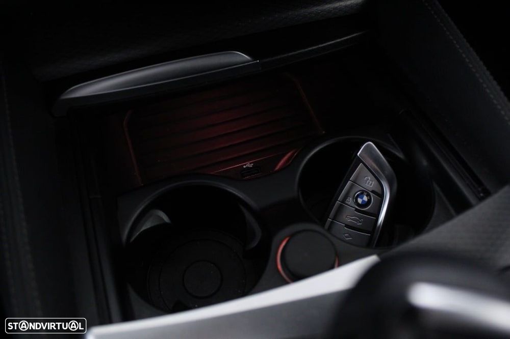 BMW 520 d Pack Desportivo M Auto - 30