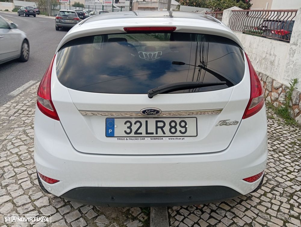 Ford Fiesta 1.25 Techno - 4