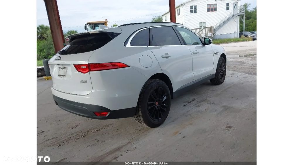 Jaguar F-Pace 20d AWD Prestige - 4
