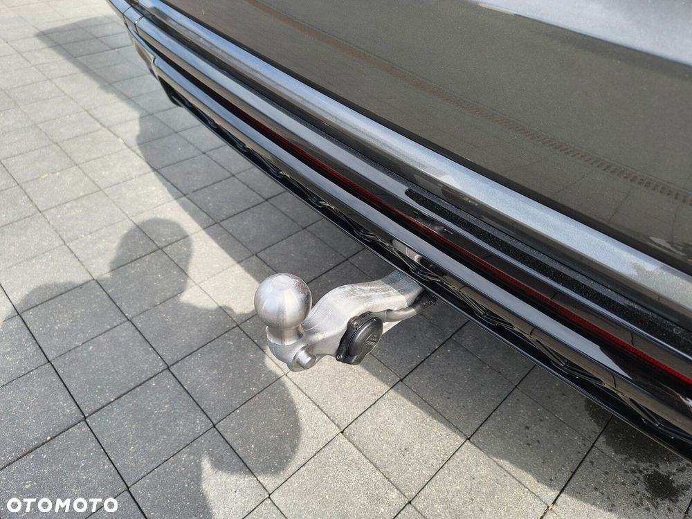 Volkswagen Touareg - 9