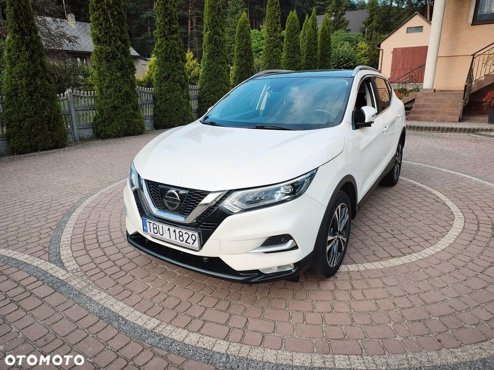 Nissan Qashqai 1.6 DIG-T N-Connecta - 4