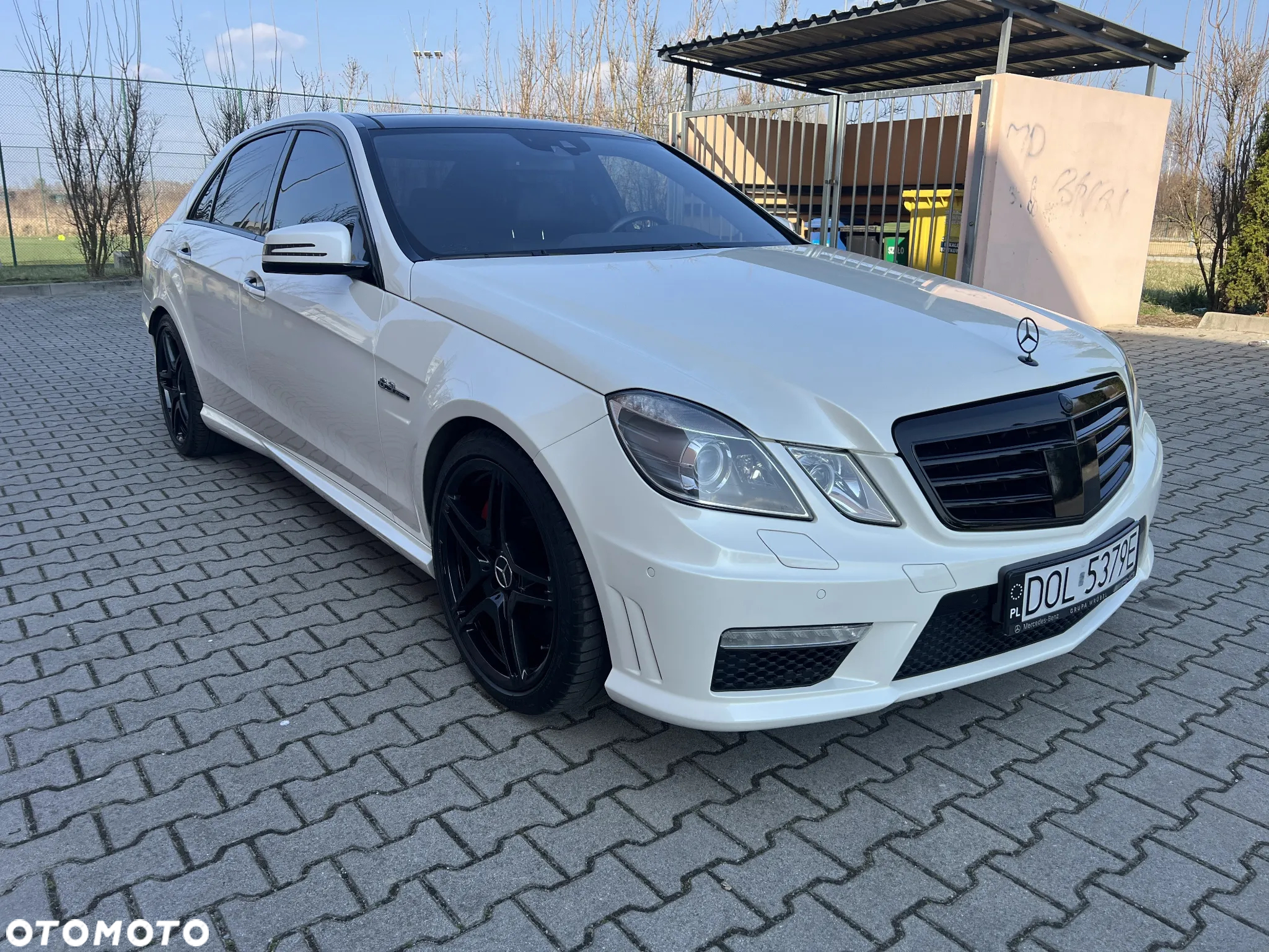 Mercedes-Benz Klasa E 63 AMG AMG Speedshift 7G-MCT - 3