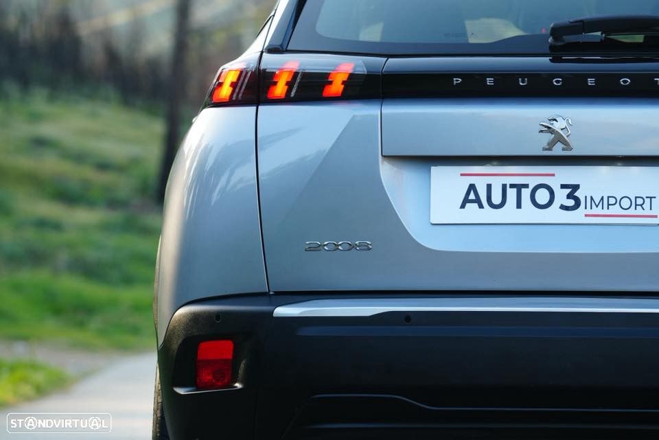 Peugeot 2008 1.5 BlueHDi Active Pack - 4