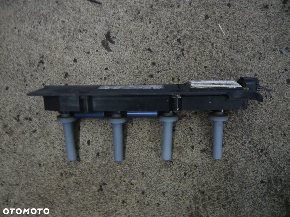 Cewka Zapłonowa 12567686 Opel Vectra C - 1