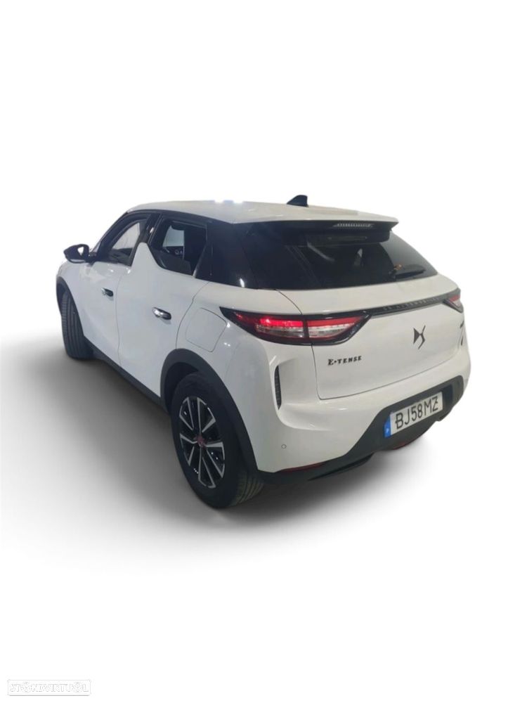 DS DS3 E-Tense Performance Line + - 3