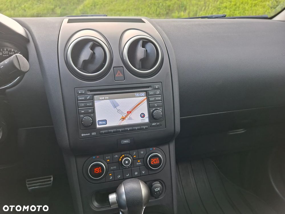 Nissan Qashqai - 34