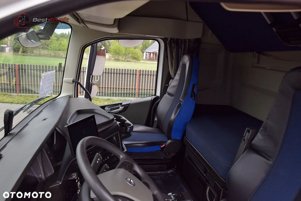 Volvo FH500 || GLOB XXL ||  I-PARK COOL || VIRTUAL COCPIT ||  LEWAREK PRZY SIEDZENIU   || ZBIORNIKI 1175 L || STAN . BDB || - 32