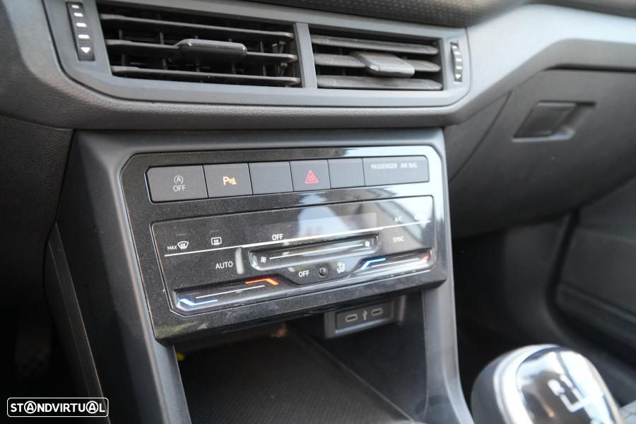 VW T-Cross 1.0 TSI Life - 12