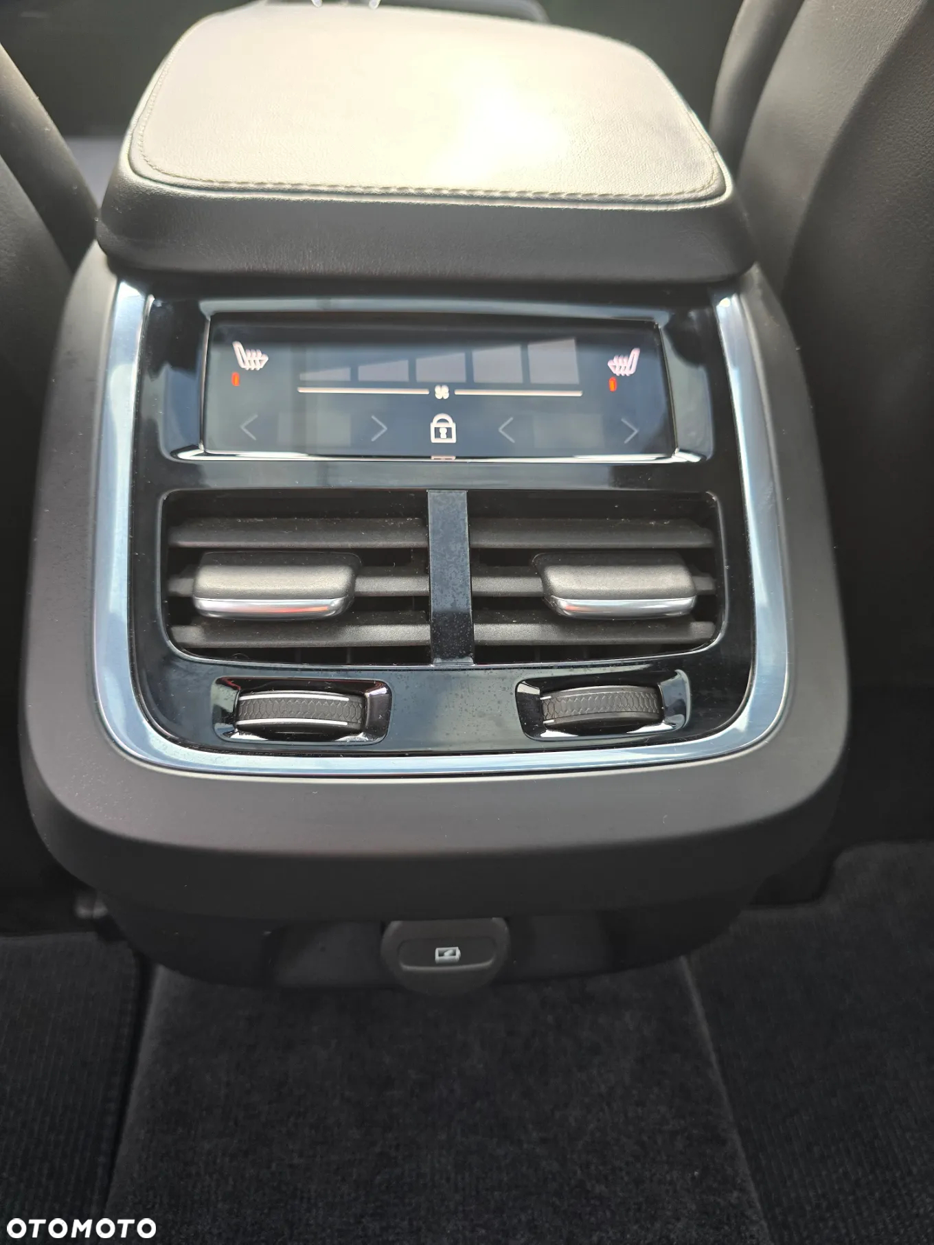 Volvo V90 Cross Country B4 D AWD Ultimate - 13