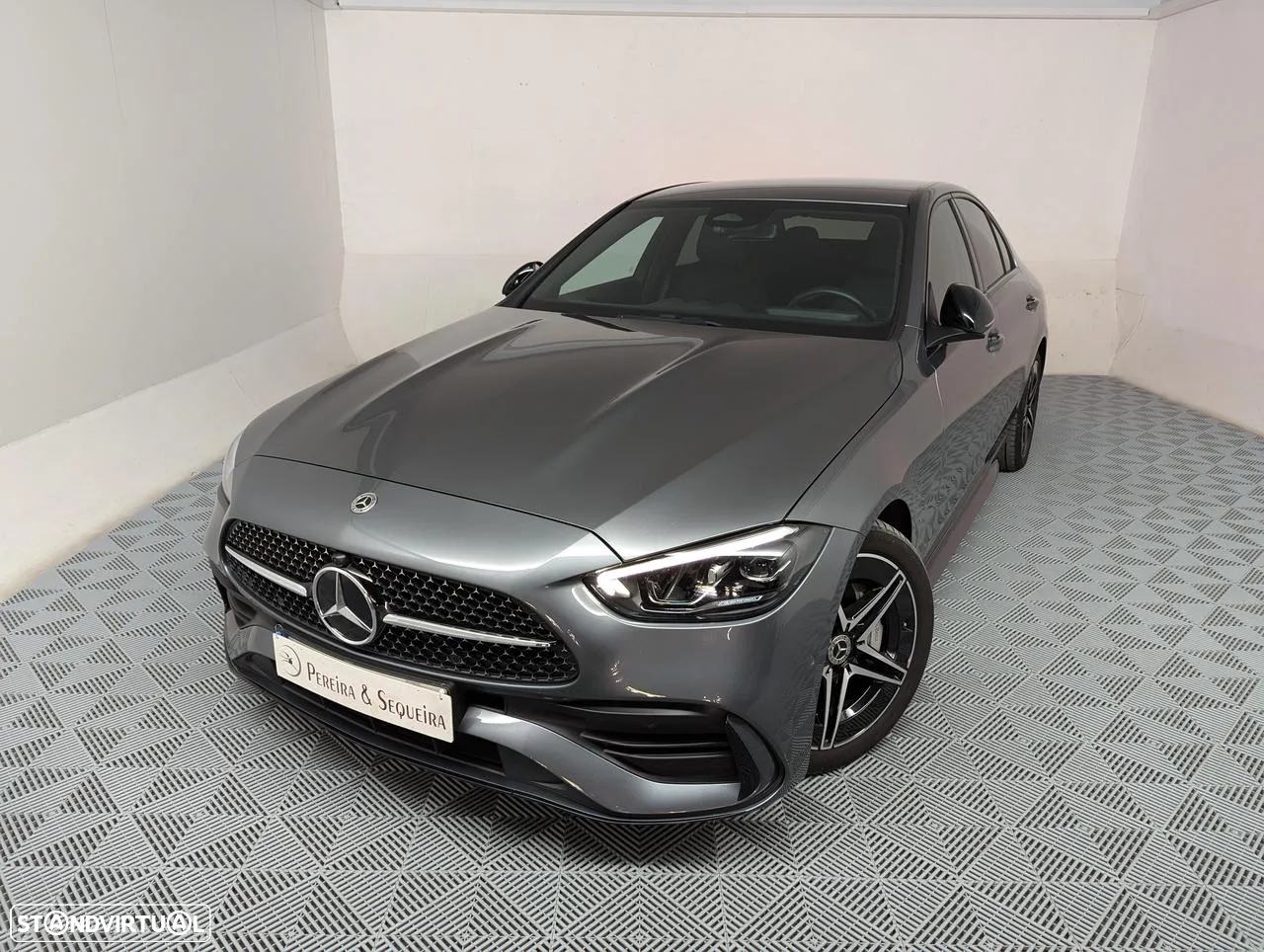 Mercedes-Benz C 300 d AMG Line - 4