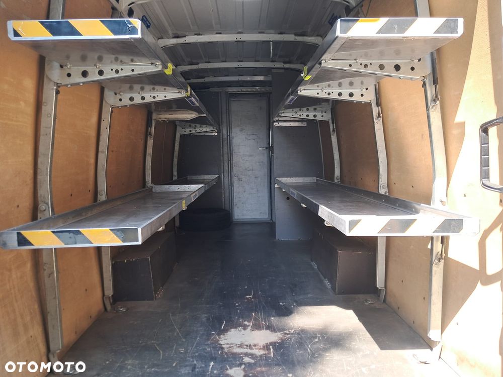 Iveco Daily 35S13 - 12