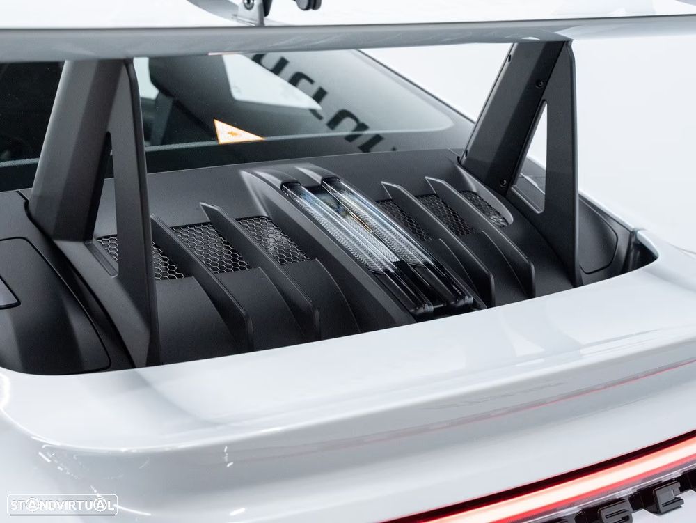 Porsche 911 (992) GT3 RS - 8