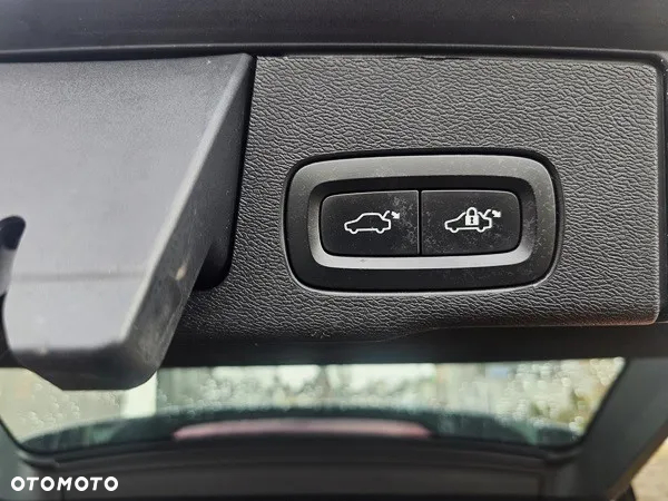 Volvo XC 60 - 19