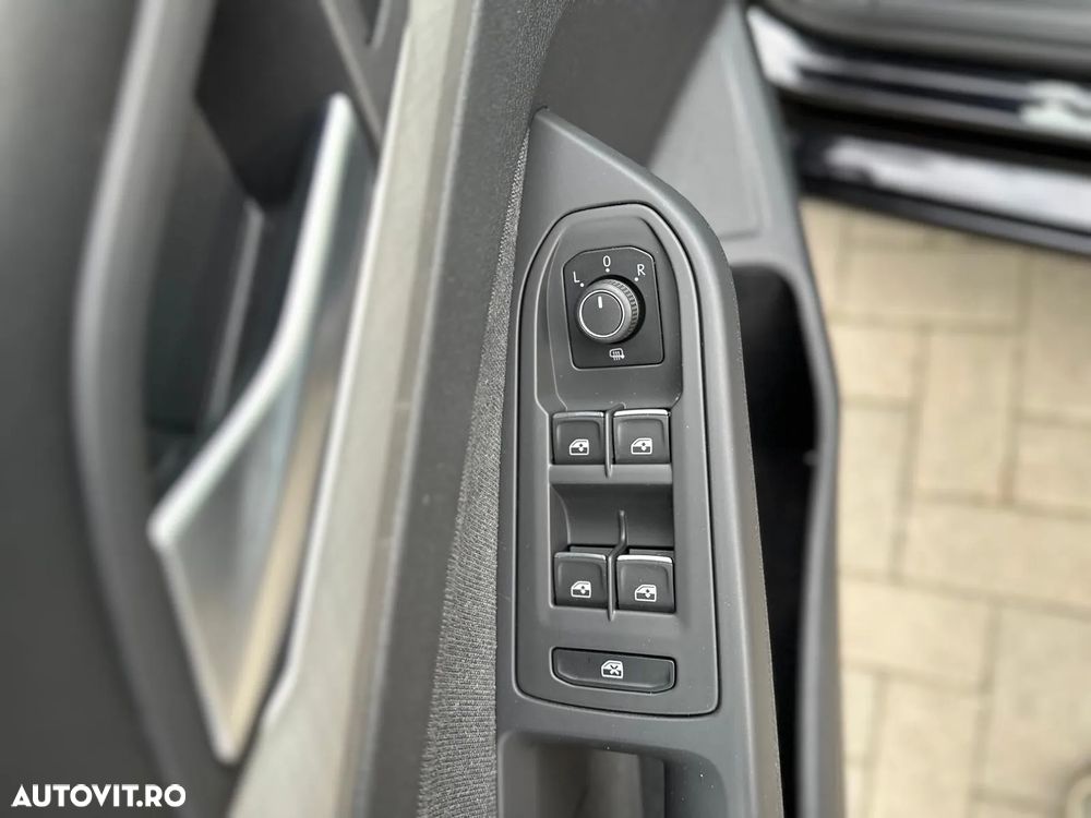 Volkswagen Golf Variant 2.0 TDI 116CP DSG Life - 39