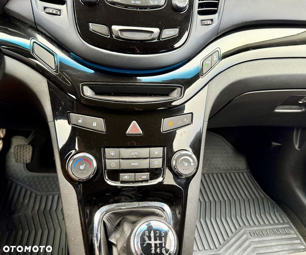 Chevrolet Orlando 1.4T LTZ+ - 24
