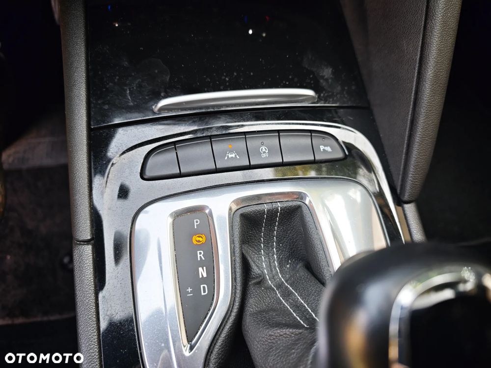 Opel Insignia 2.0 CDTI Business Edition S&S - 12