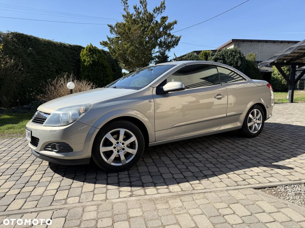 Opel Astra - 2