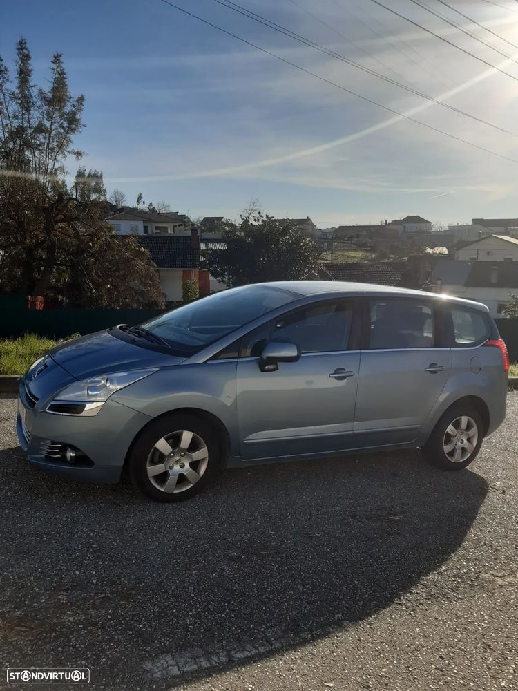 Peugeot 5008 1.6 HDi Premium - 3