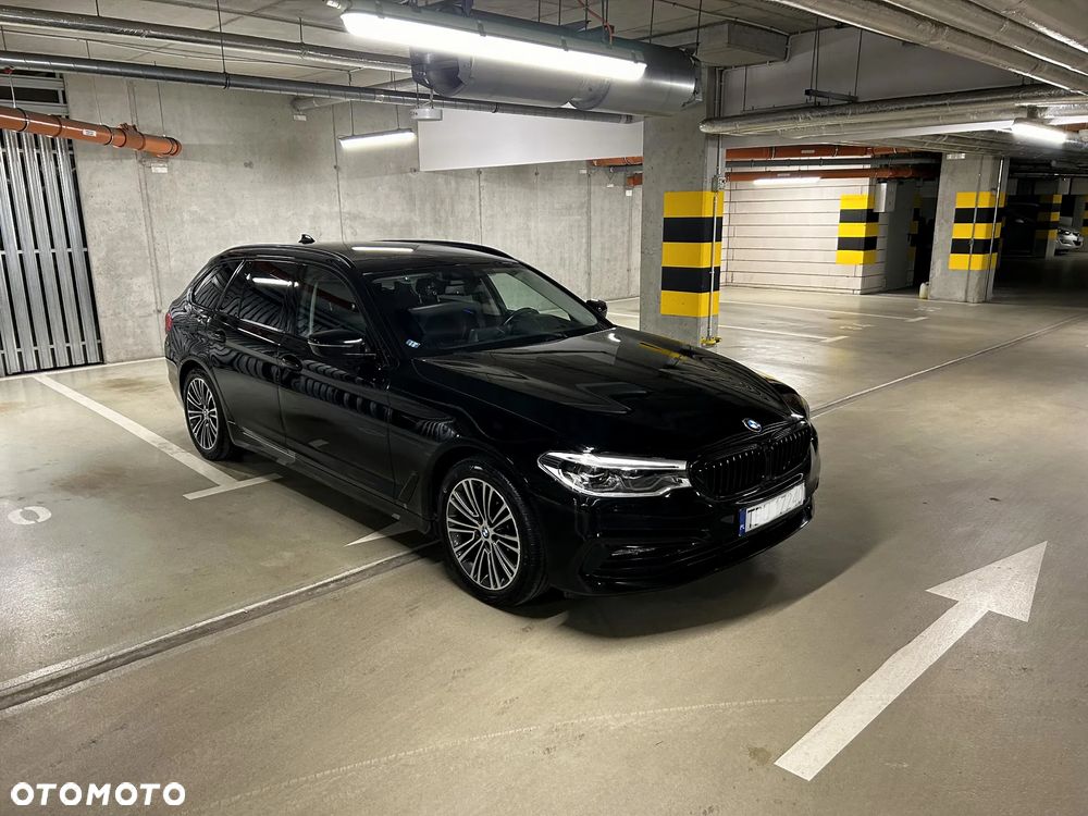BMW Seria 5 520d xDrive Sport Line sport - 1