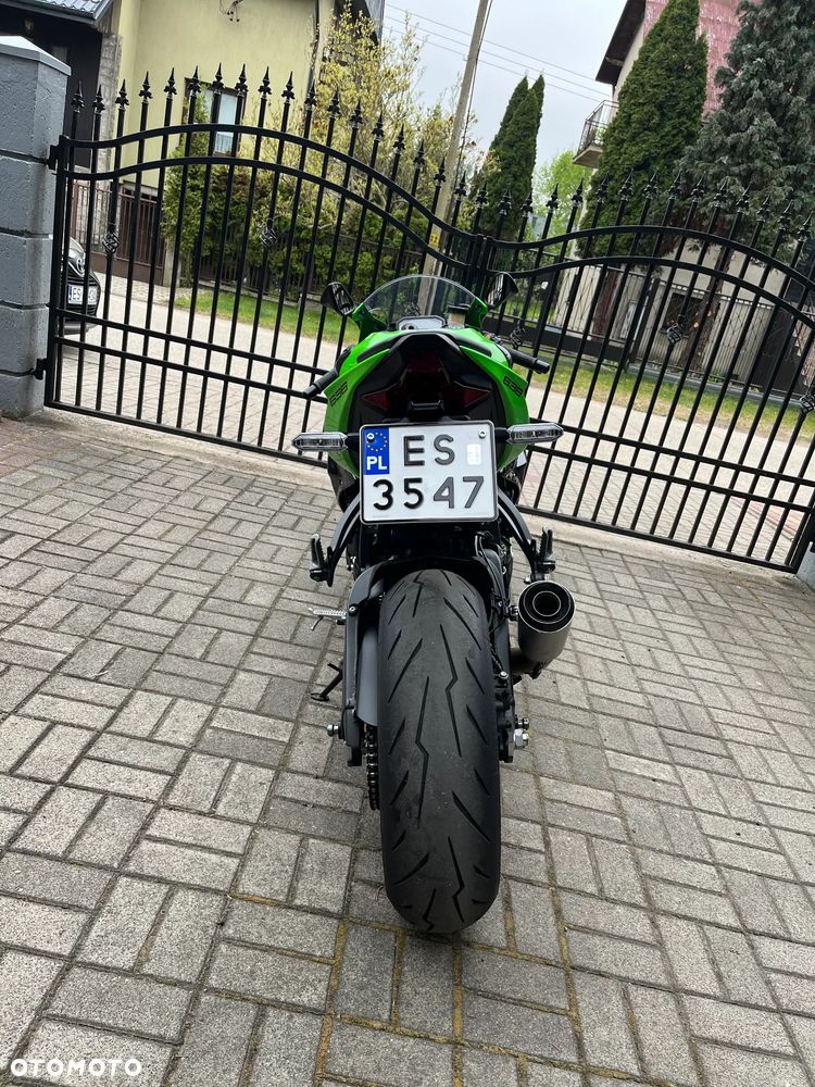 Kawasaki ZXR - 3
