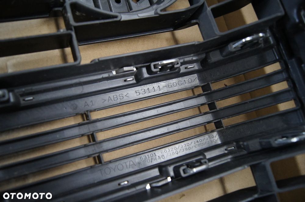 TOYOTA LAND CRUISER 150 LIFT GRILL ATRAPA ZDERZAKA 53111-60C10 - 5
