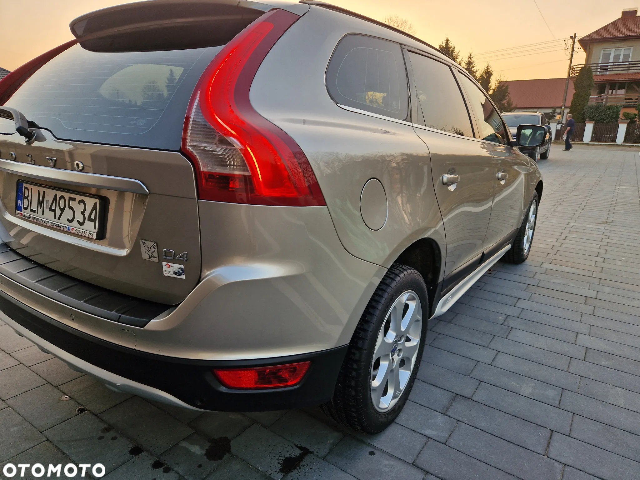 Volvo XC 60 D4 Geartronic Momentum - 11