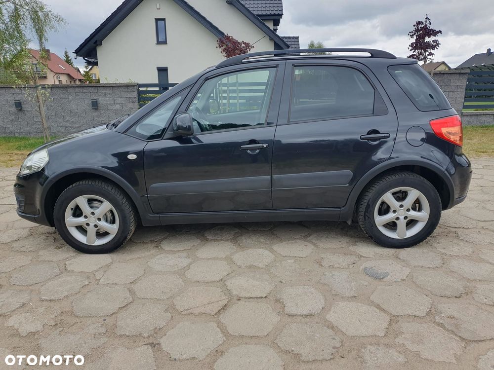 Suzuki SX4 1.6 VVT 4x4 Limited - 5