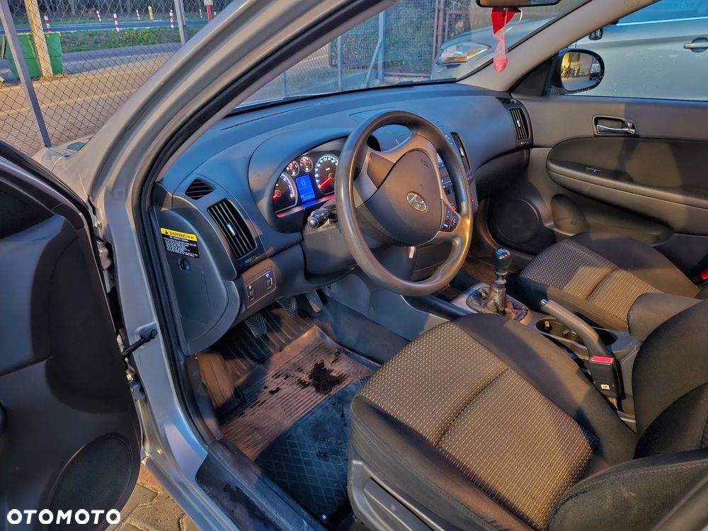 Hyundai i30 1.6 Comfort - 5