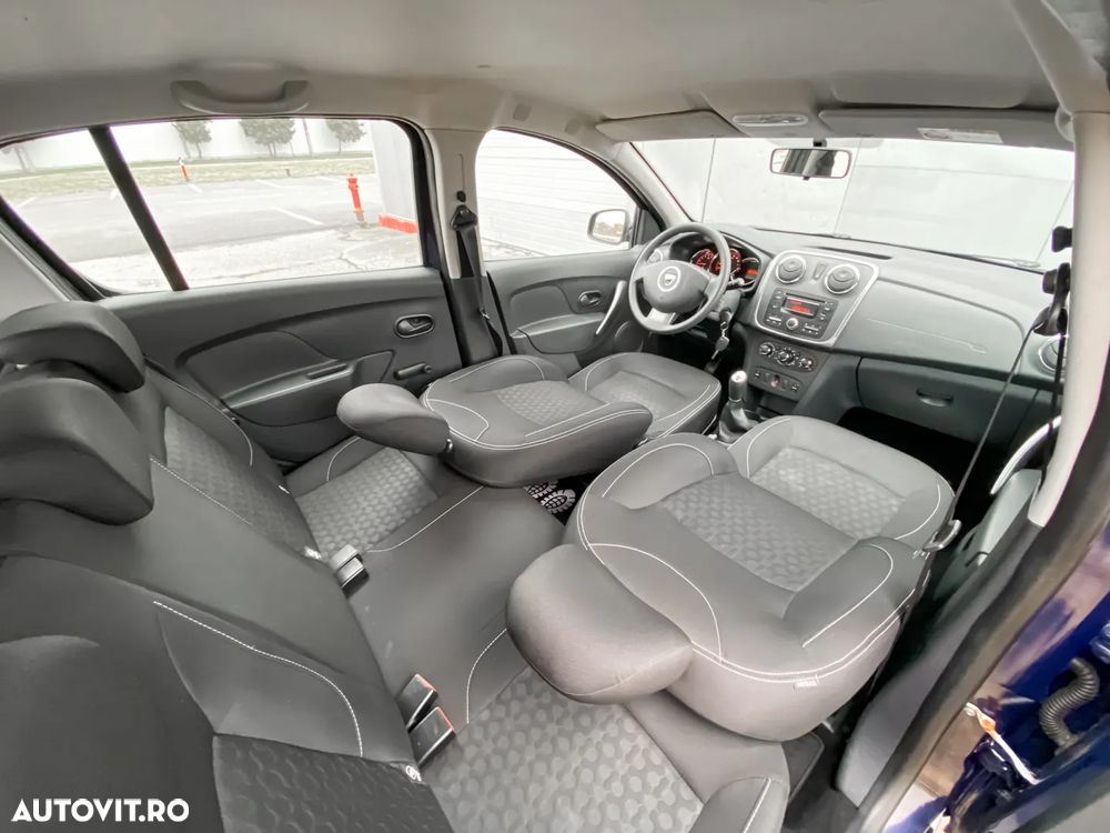 Dacia Sandero - 5