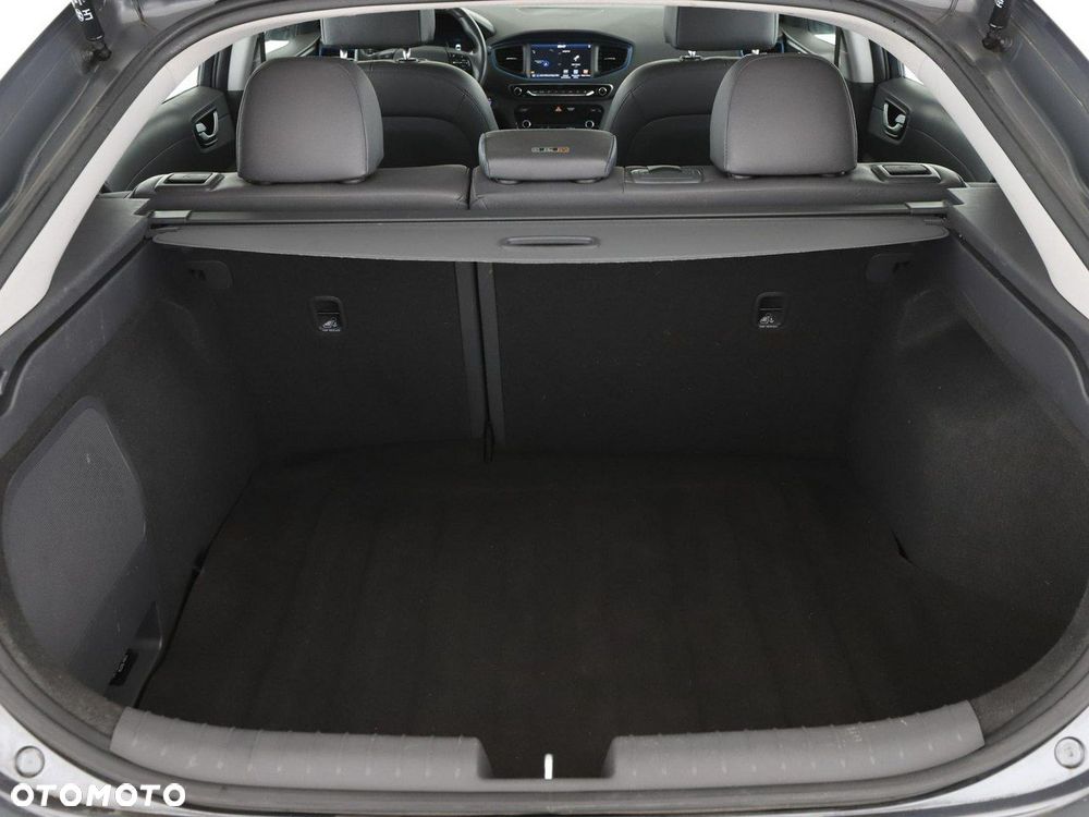 Hyundai IONIQ - 20