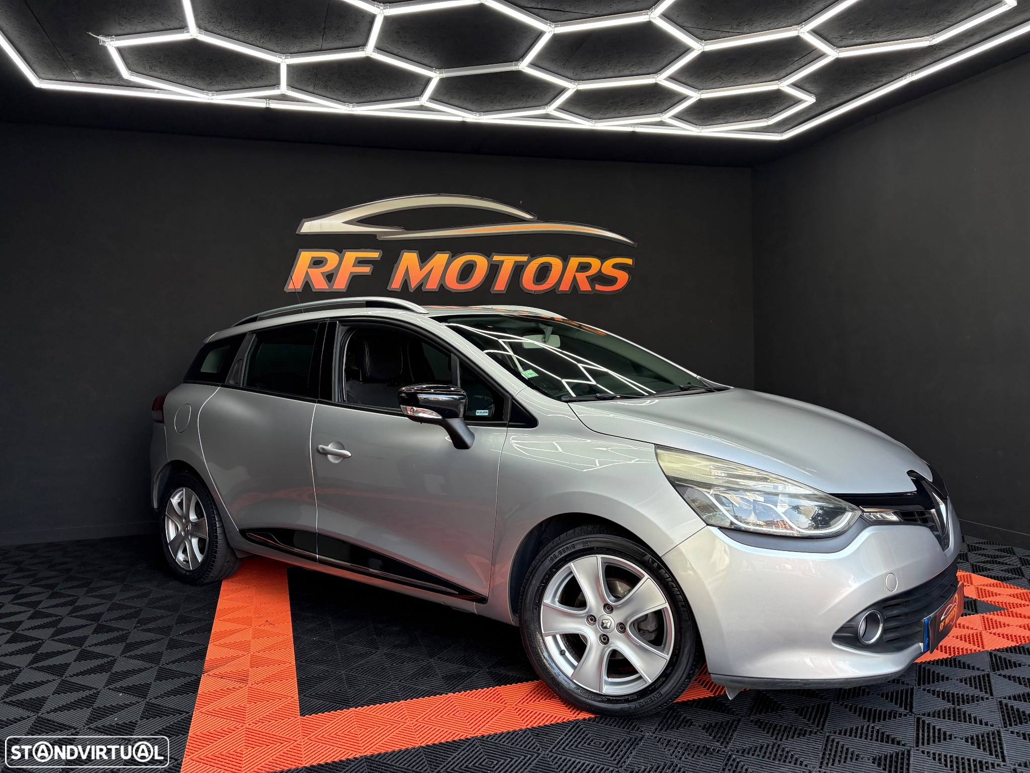Renault Clio Sport Tourer 0.9 TCE Limited - 20