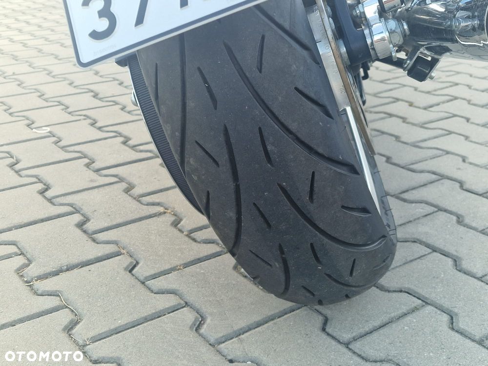 Harley-Davidson V-Rod Street Rod - 9