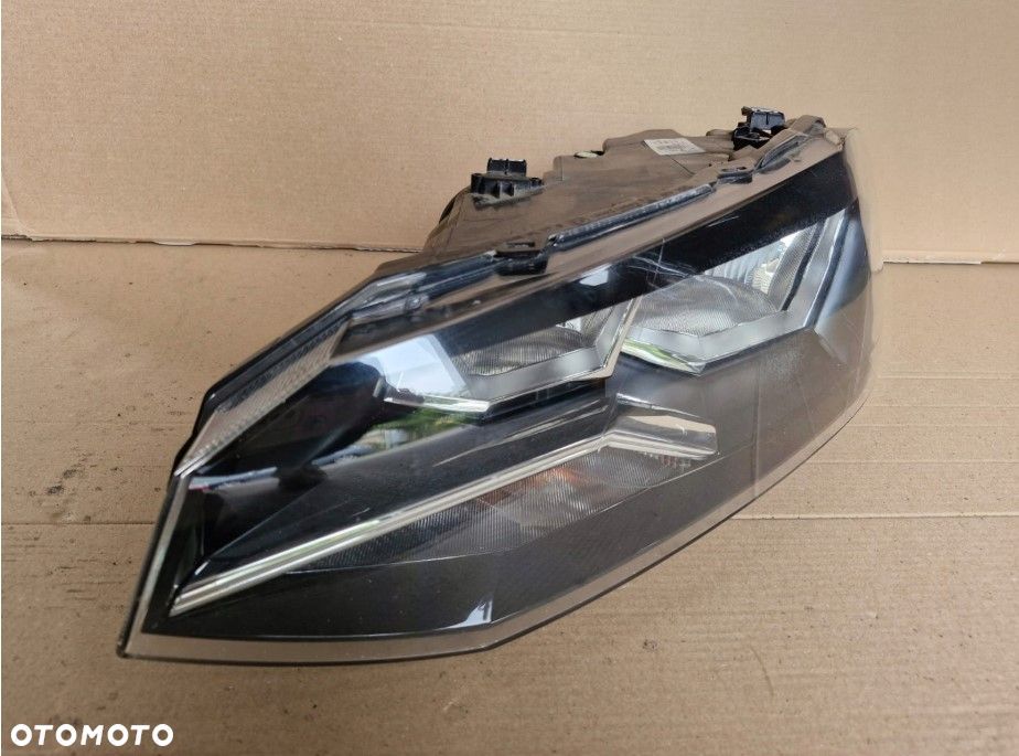 Lampa lewa przednia lewy przód Volkswagen Polo 2G1941005 90099316 - 3
