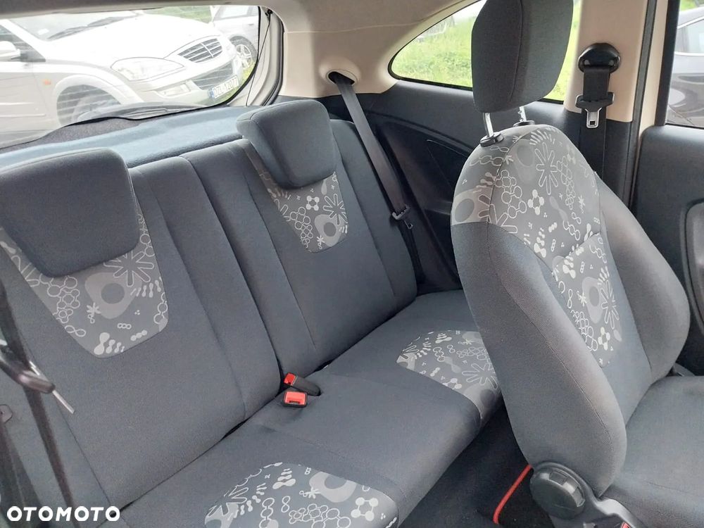 Ford KA 1.2 Ambiente - 12