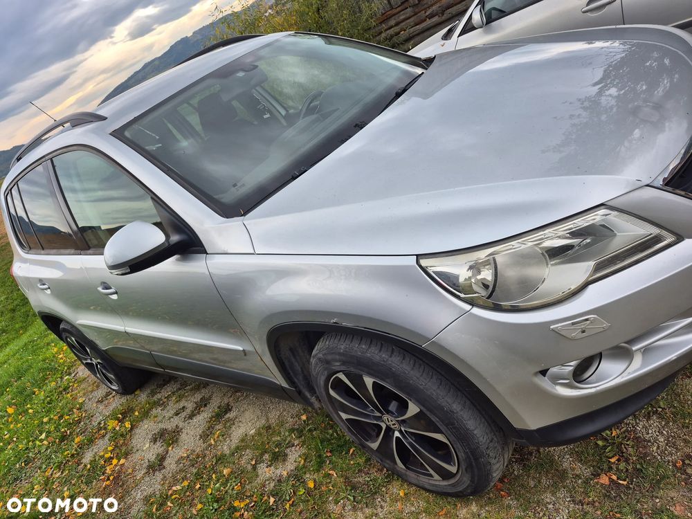 Volkswagen Tiguan - 8