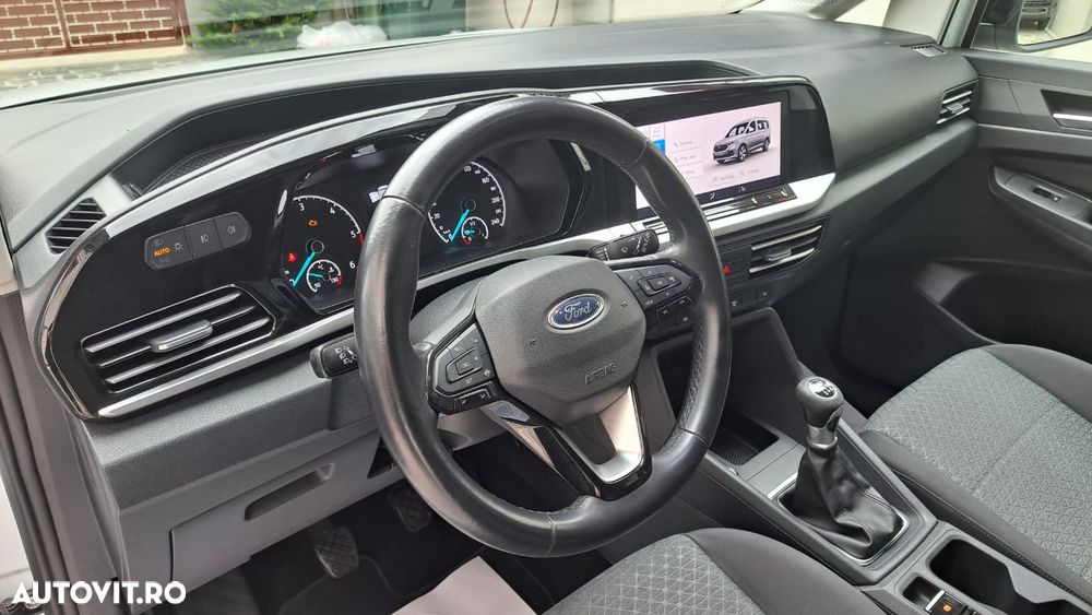Ford Tourneo Connect 2.0L EcoBlue LWB Titanium - 25