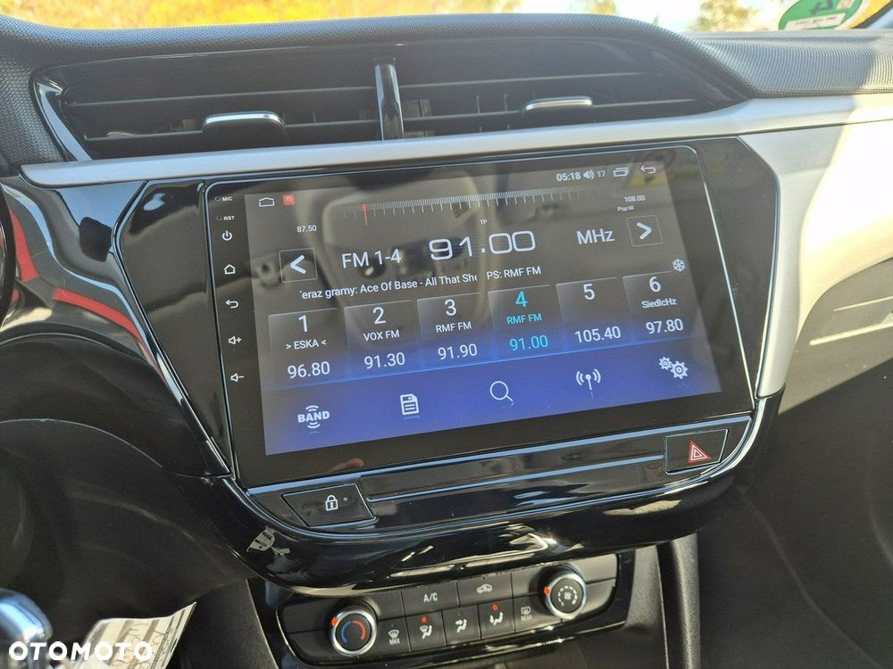 Opel Corsa 1.2 Business S&S - 25