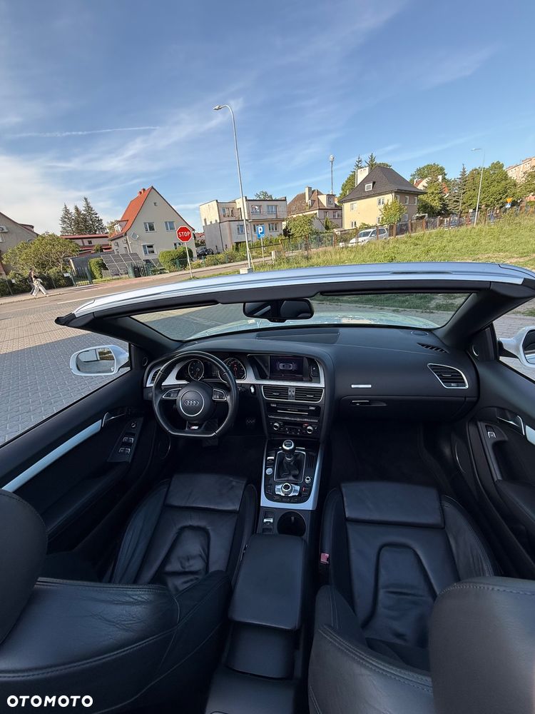Audi A5 Cabrio - 14