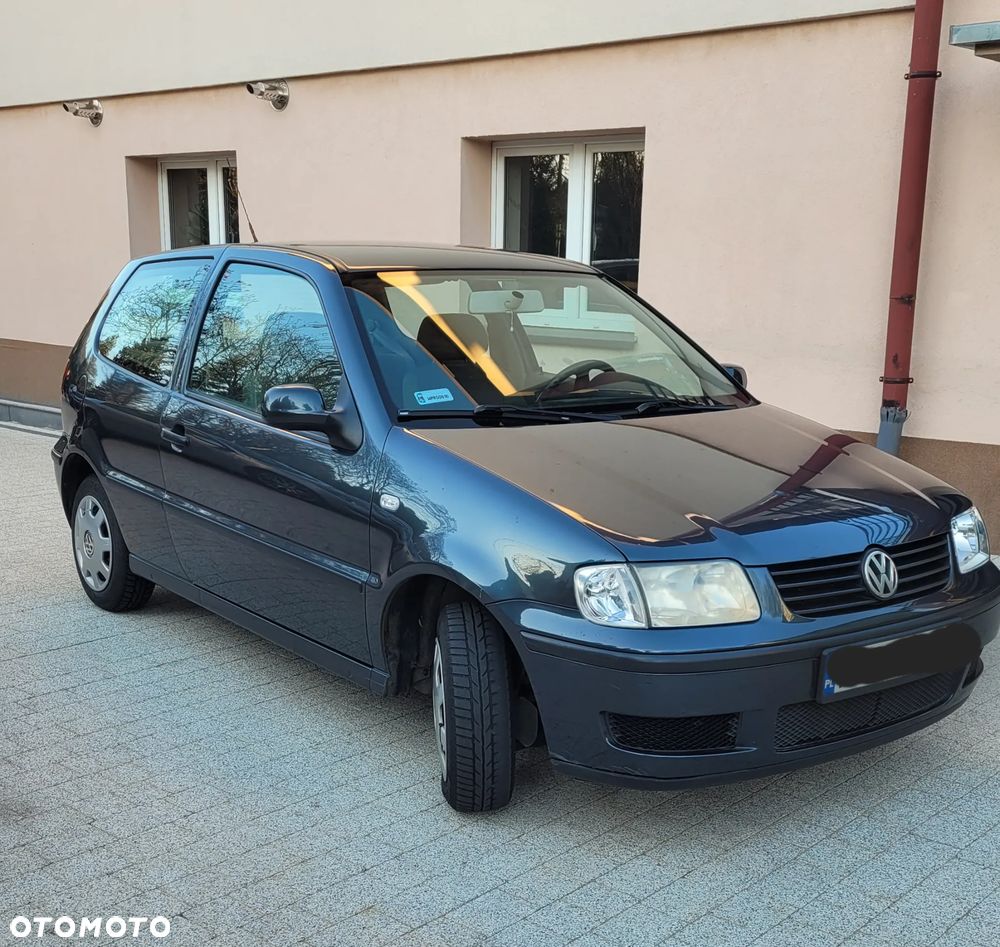 Volkswagen Polo 1.4 Basis - 4