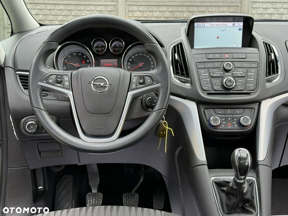 Opel Zafira - 38