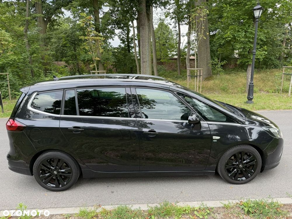 Opel Zafira - 13
