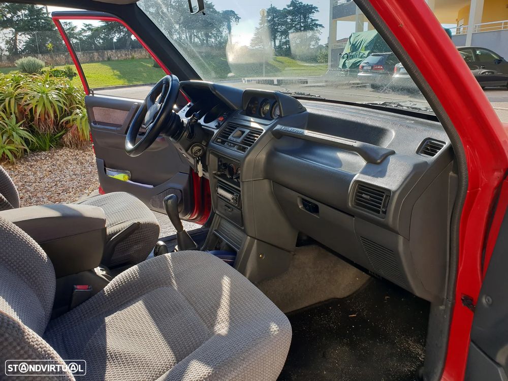 Mitsubishi Pajero 2.5 TDi GLS - 5