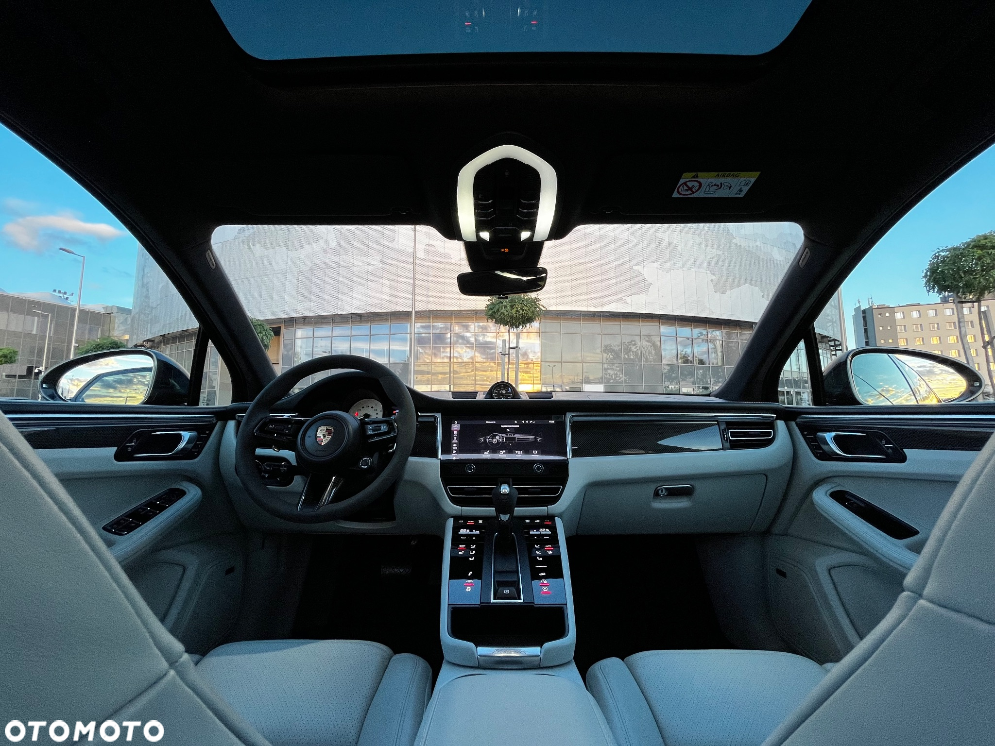 Porsche Macan S - 26