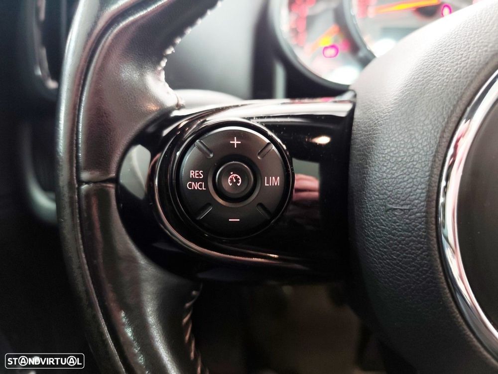 MINI Countryman Cooper D - 20